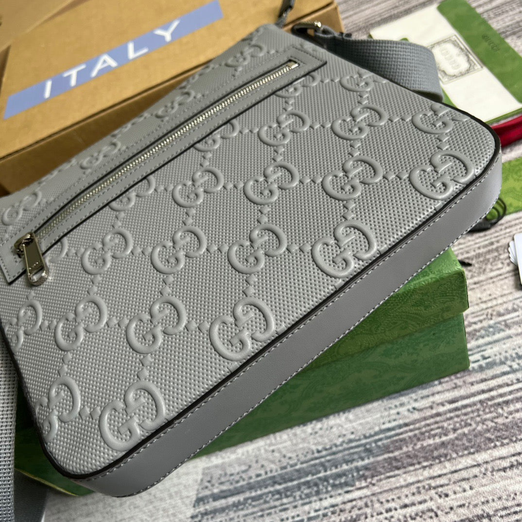 gg Embossed Bag Grey gg Embossed  For Men 10.2in/26cm gg 406410 1W3CN 1275