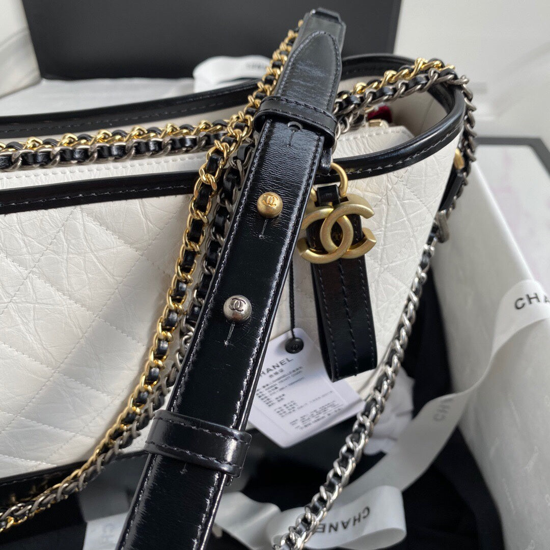 ChanelGabrielle Hobo Handbag White/Black For Women, Women&#8217;s Bags, Shoulder And Crossbody Bags 9.8in/25cm A93824 Y61477 C0200