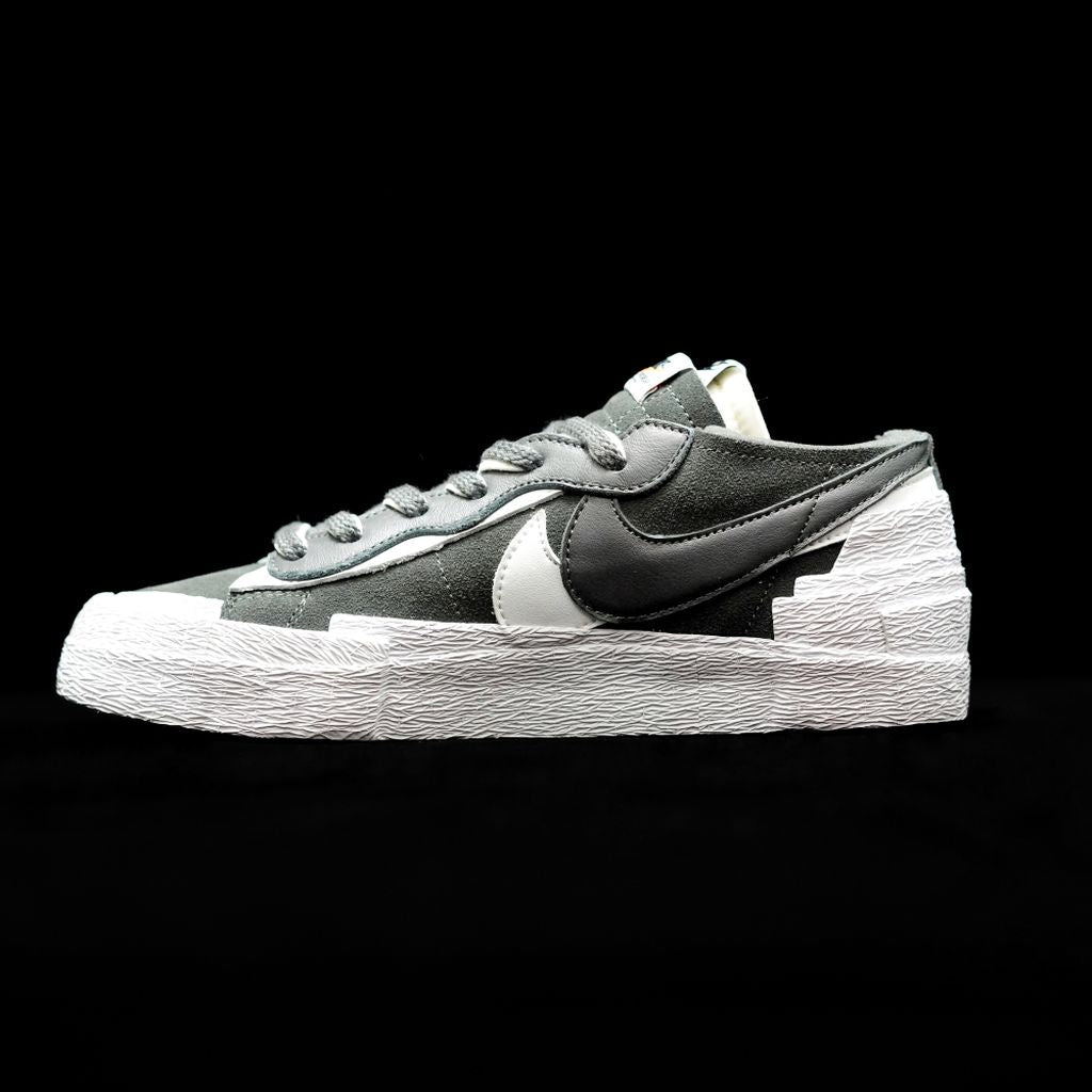 VO -Sacai x Blazer Low Black & White