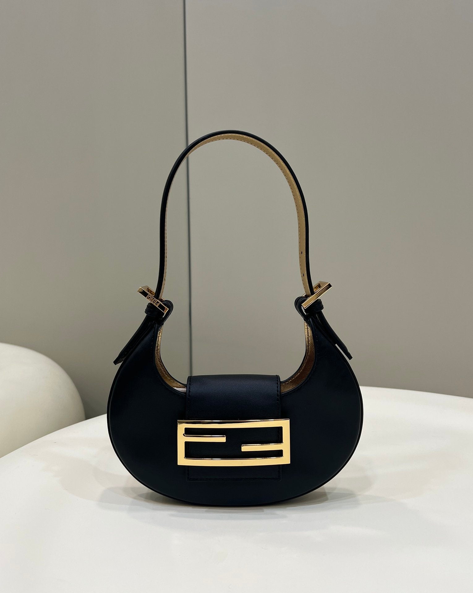 FI Cookie Black For Women, Women&#8217;s Handbags, Shoulder Bags 7.4in/19cm FF 8BS065AAIWF0KUR
