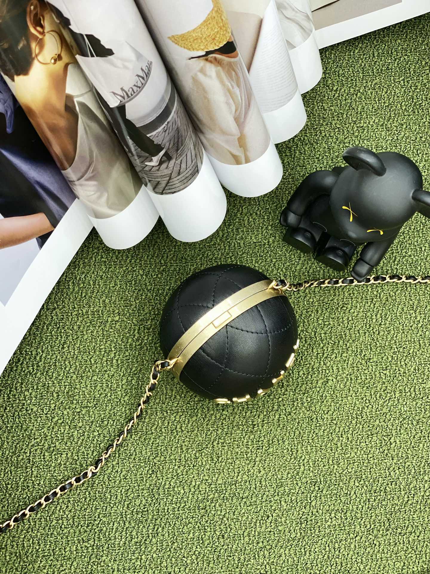 CHL Ball Bag Black and Gold Chain Bag For Women 23.5cm/9.25in