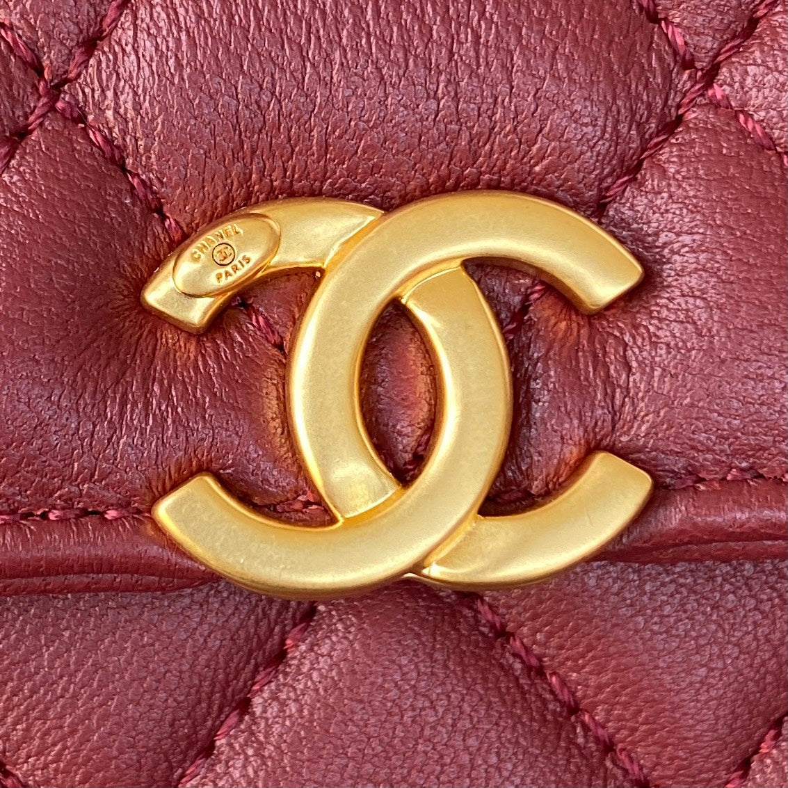 Chanel Clutch With Chain Gold Hardware Red For Women, Women&#8217;s Handbags, Shoulder Bags 5.7in/14.5cm