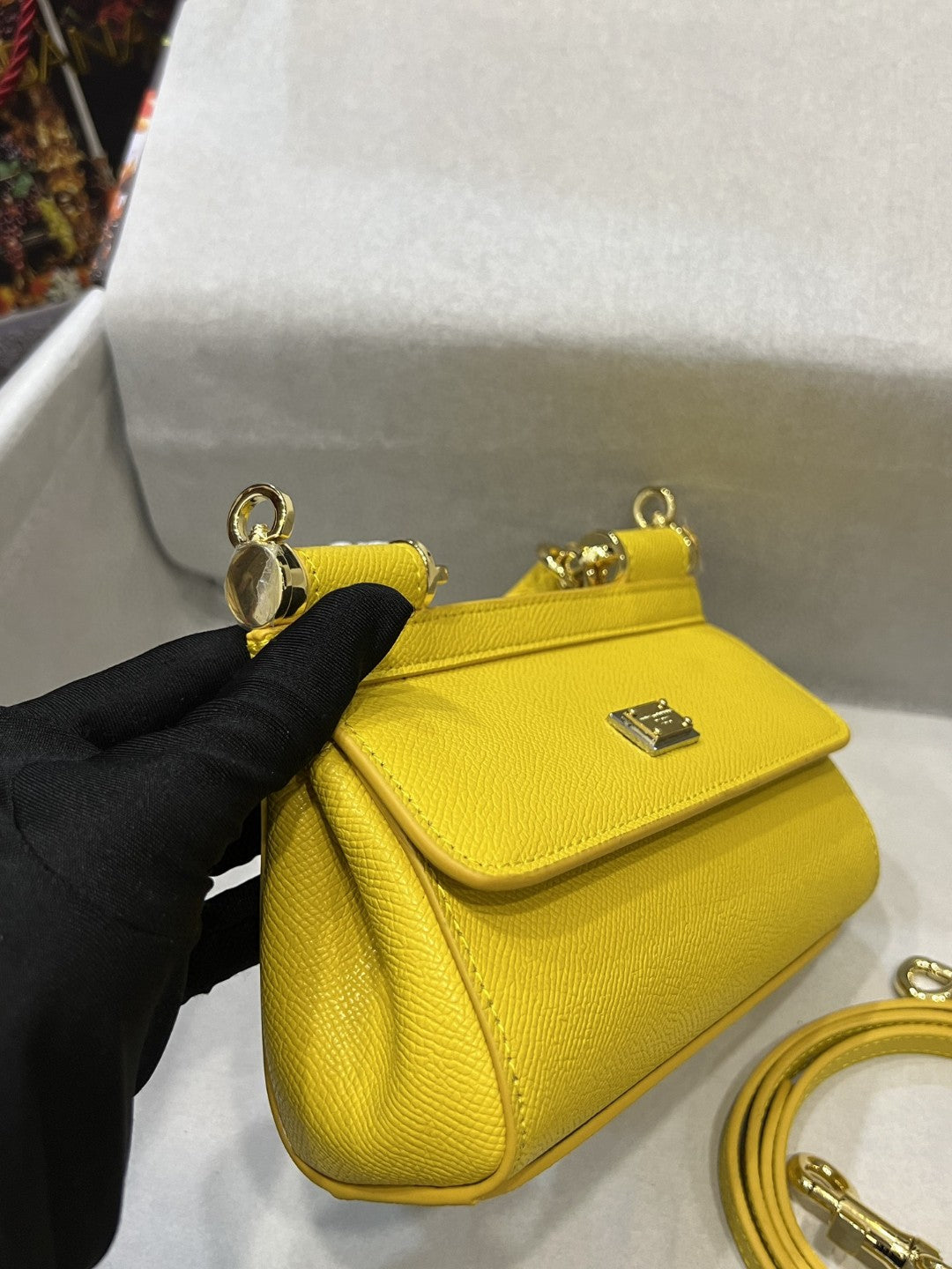 DG Small Sicily Bag In Dauphine Yellow For Women 7.5in/19cm DG