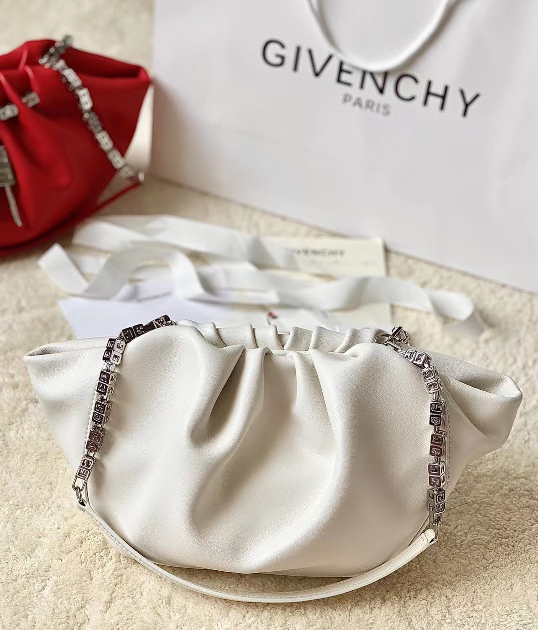 gv Small Kenny Bag Ivory For Women, Handbags, Shoulder Bags 12.6in/32cm BB50MJB1DM-105