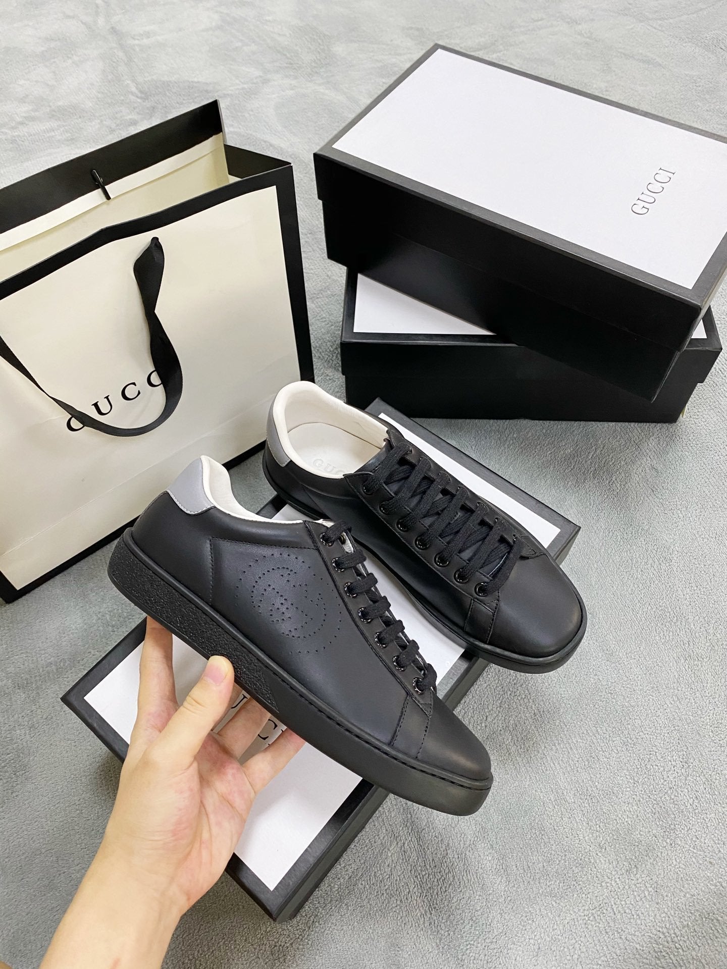 VO - GCI Ace Black   Sneaker 075