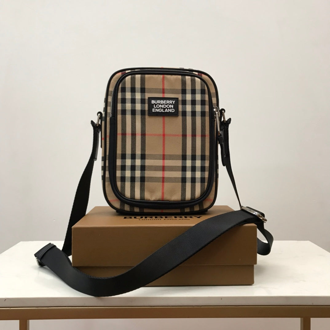 BB Vintage Check And Crossbody Bag For Men, Bags 8.7in/22cm