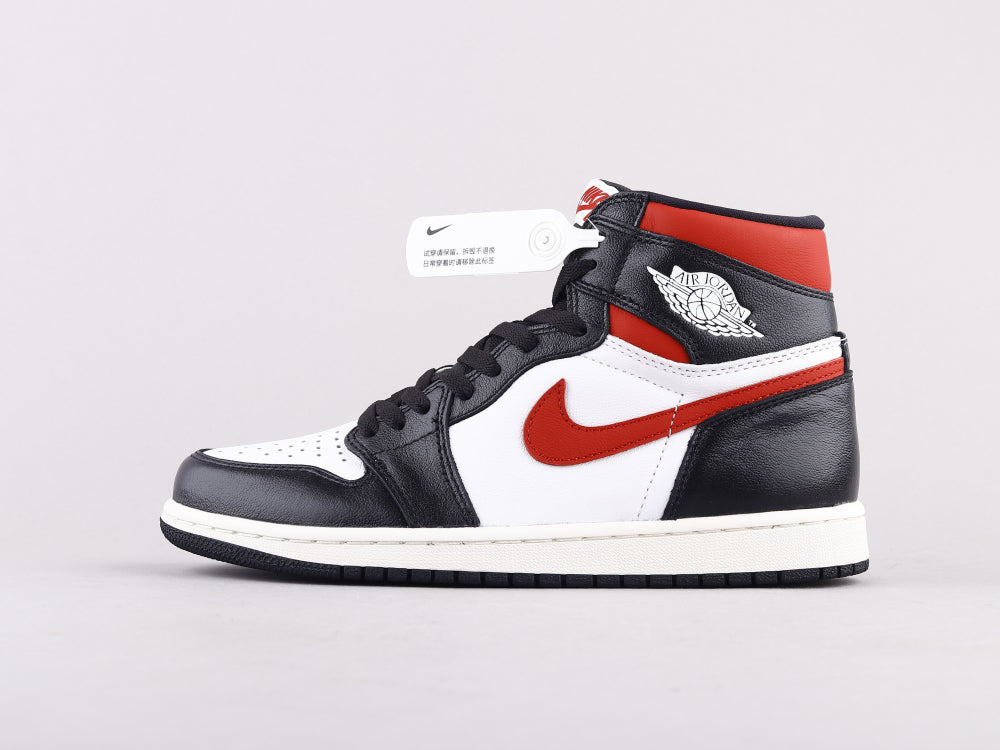 VO - AJ1 Red Hook Black Toe