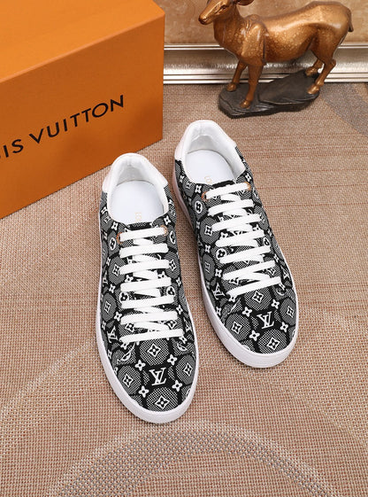 VO - LUV Time Out Black And White Sneaker