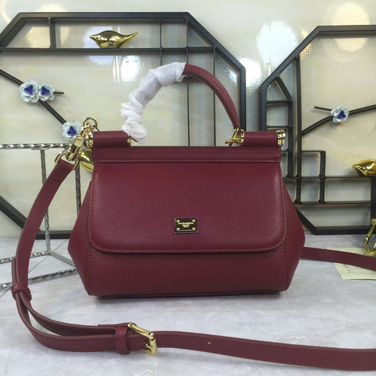 DG Medium Sicily Handbag In Dauphine Burgundy For Women 10.2in/26cm DG BB4347A10018M073