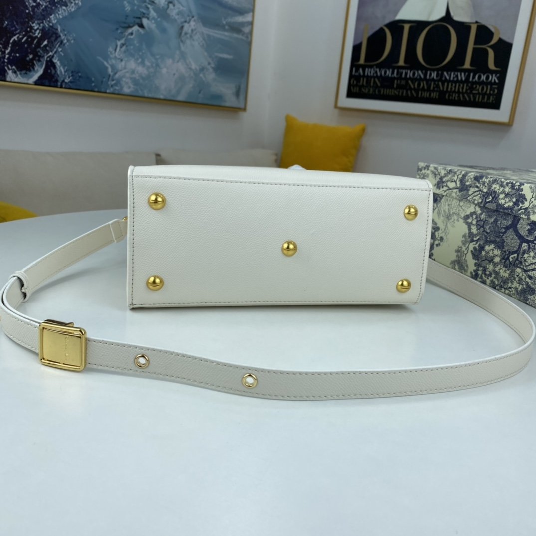 VO - AF Handbags DIR 078