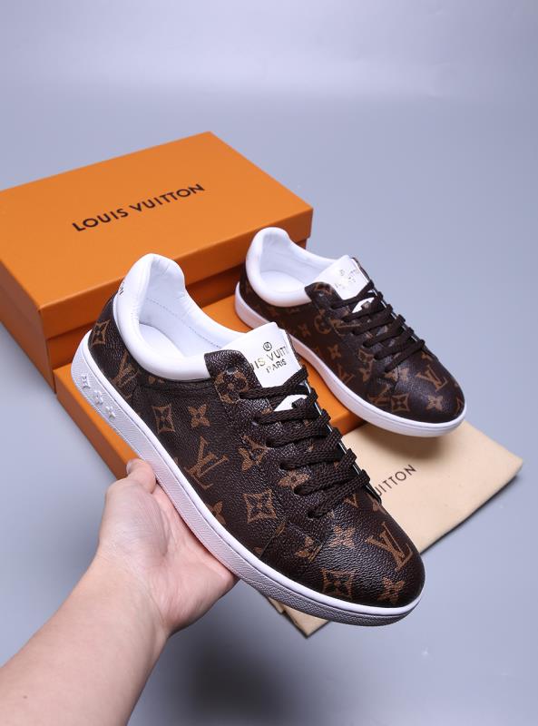 VO - LUV Casual Brown Sneaker