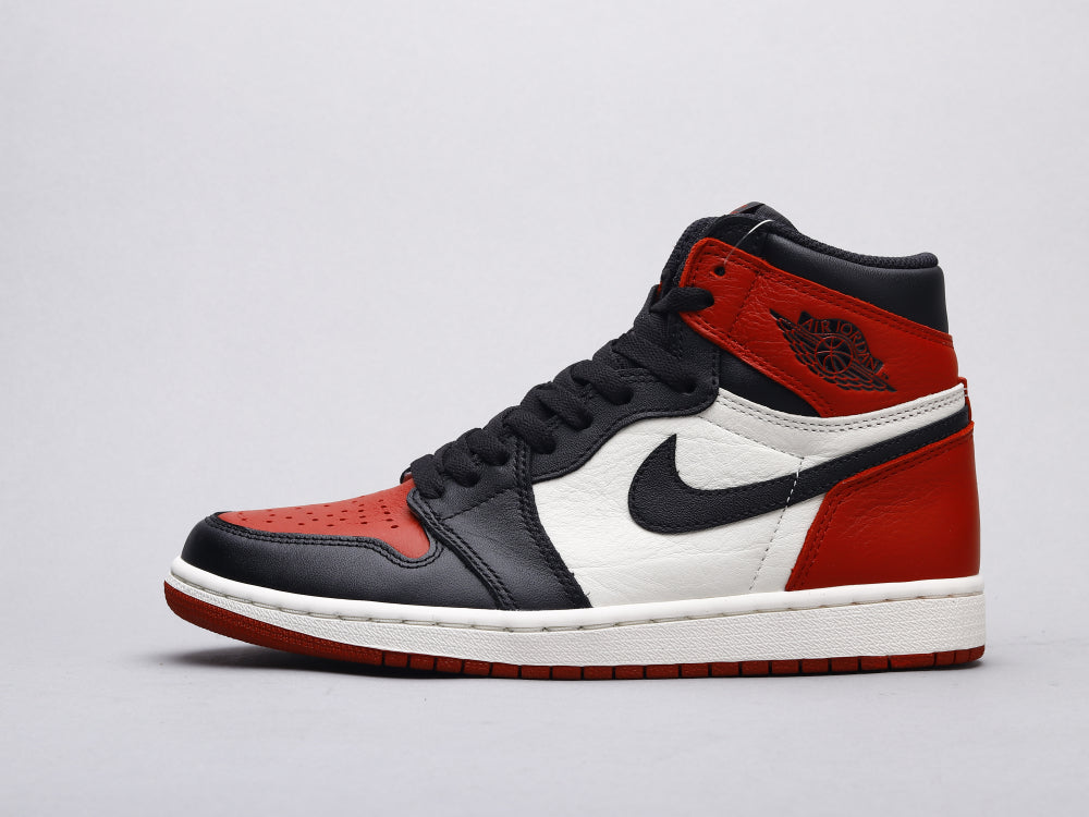 VO - AJ1 black red toe