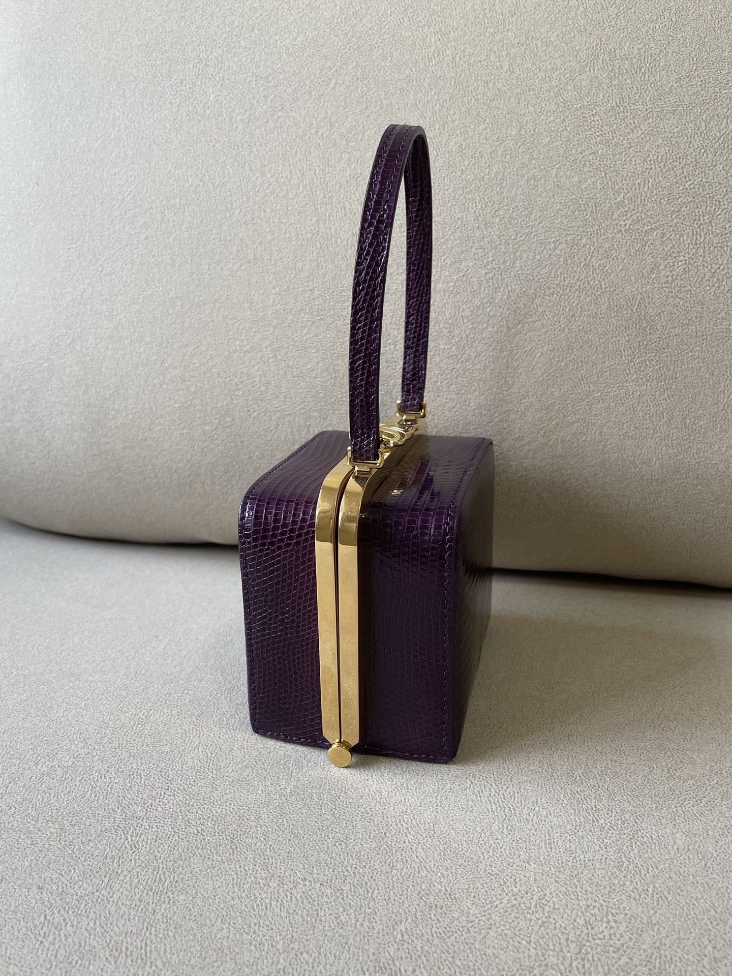 CE Triomphe Minaudiere In Lizard Violet For Women 4in/10cm