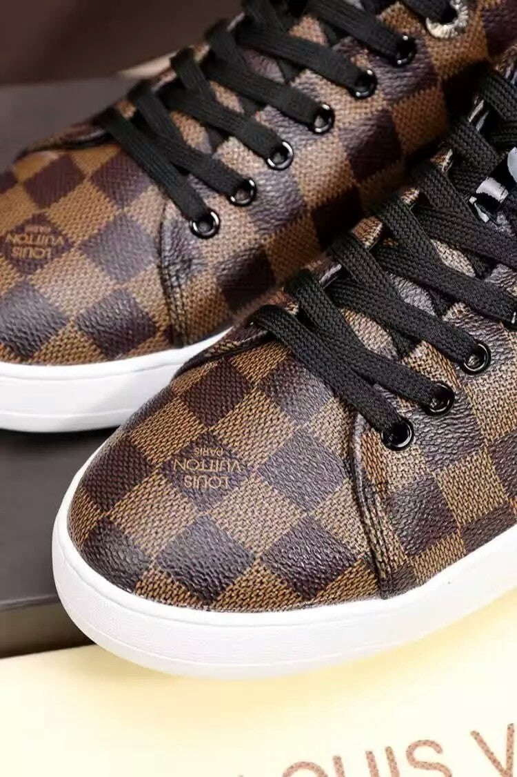 VO - LUV Brown Sneaker