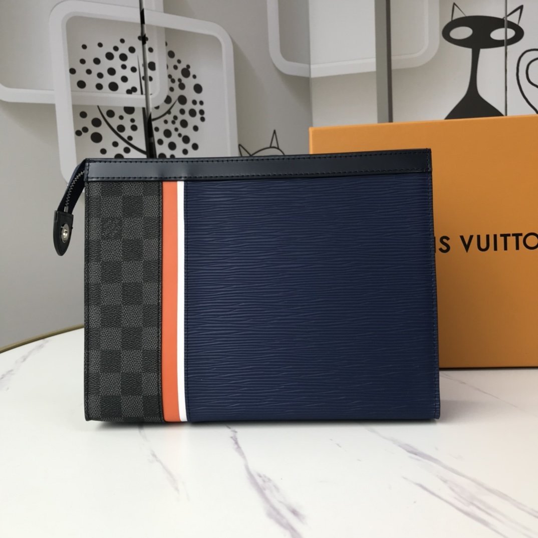 VO - AF Wallets LUV 071