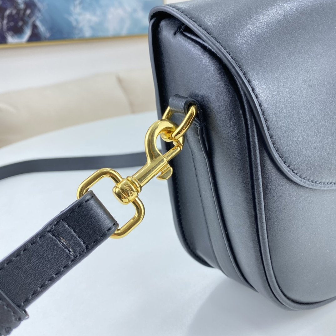 VO - AF Handbags DIR 076