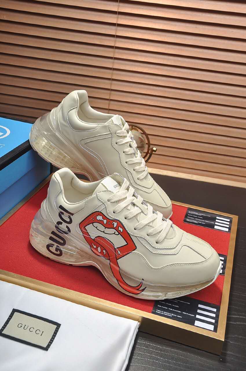 VO - GCI  Rhyton Interlocking Disk Sneaker 059