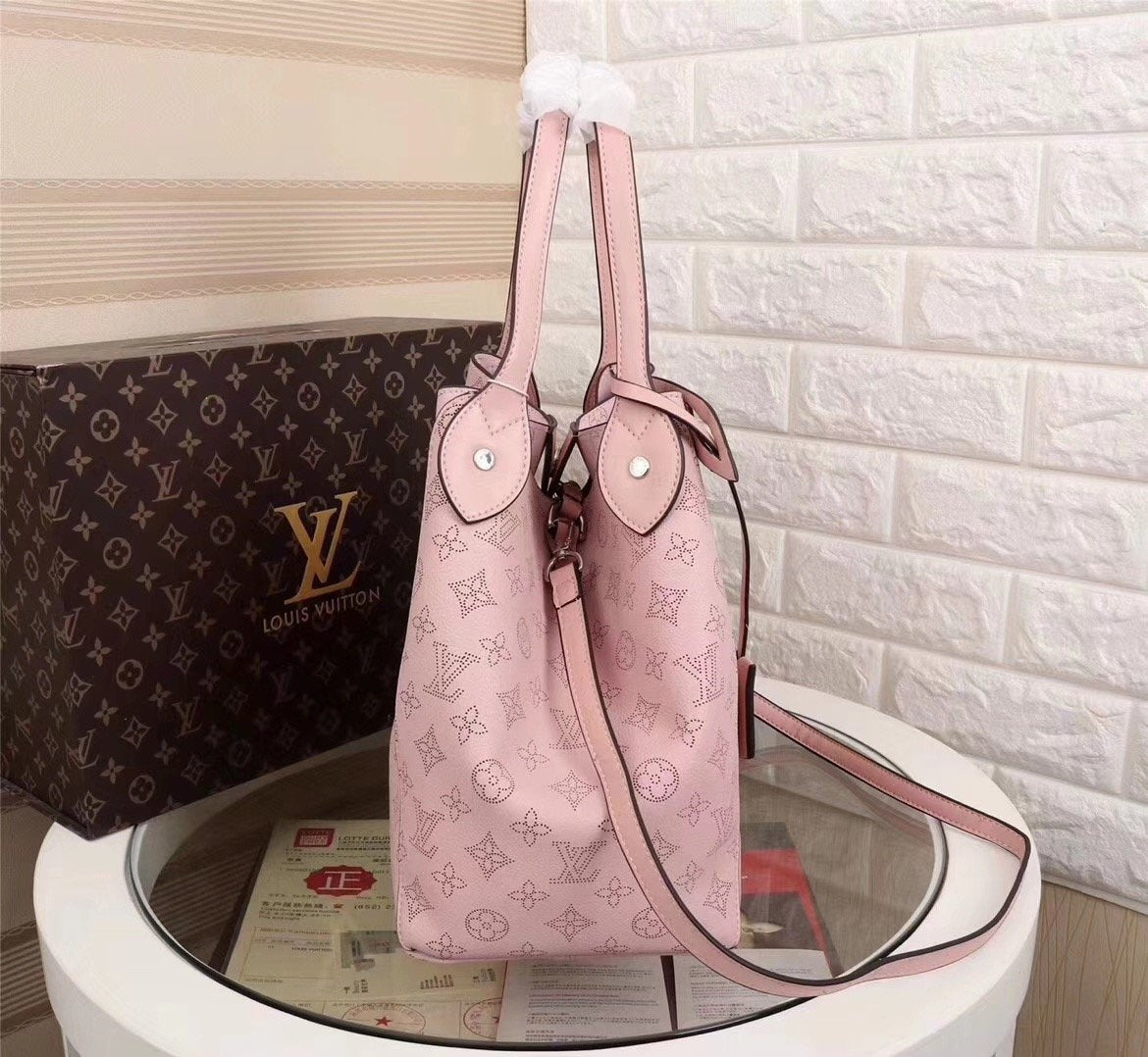 VO - AF Handbags LUV 293