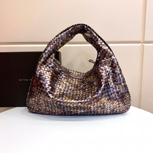 BV Hobo Bag Brown, For Women, Bags 16.9in/43cm