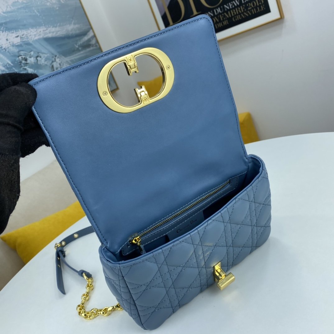 VO - AF Handbags DIR 065