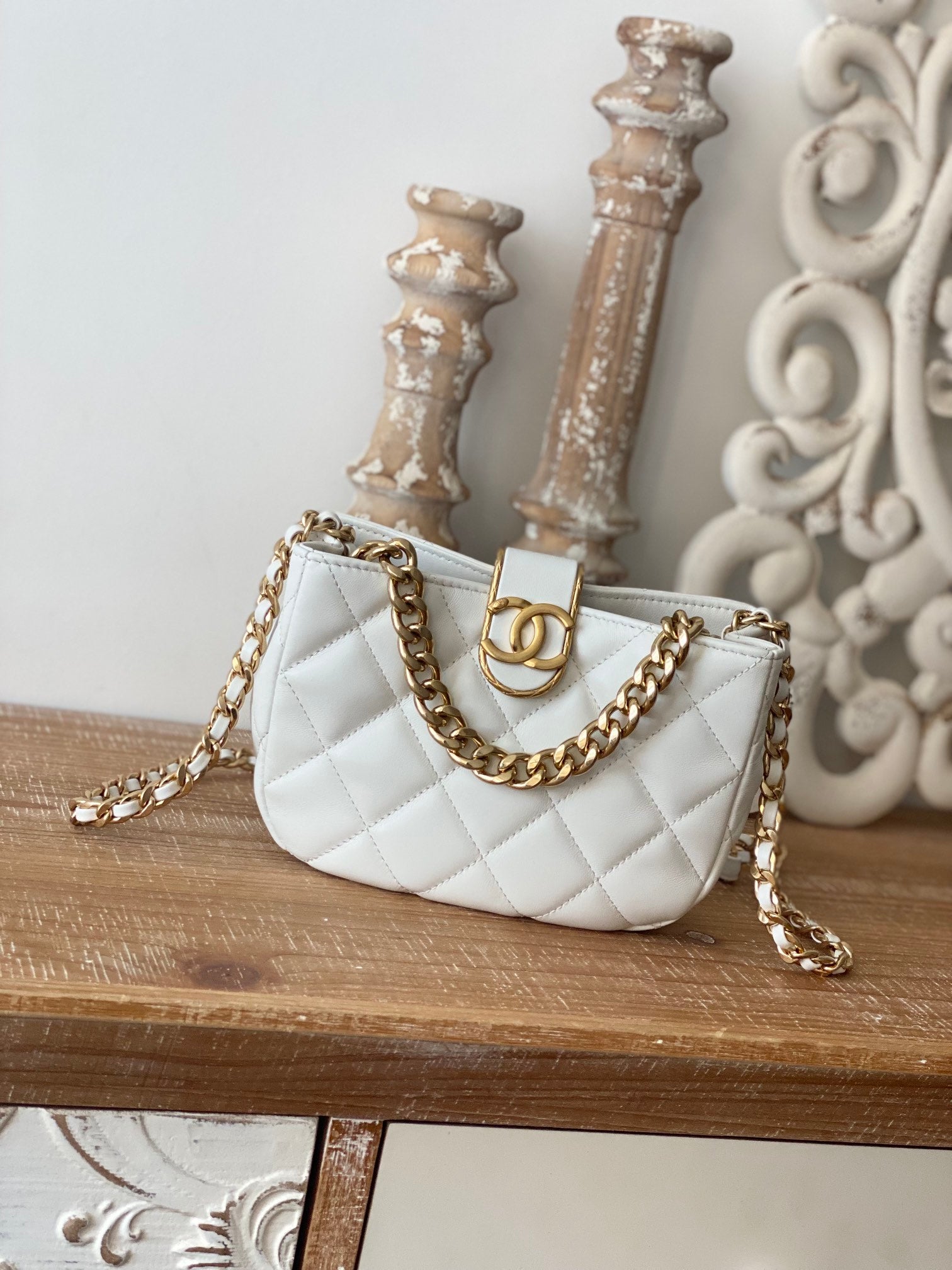 ChanelSmall Hobo Bag Gold Hardware White For Women, Women&#8217;s Handbags, Shoulder Bags 7.5in/19cm