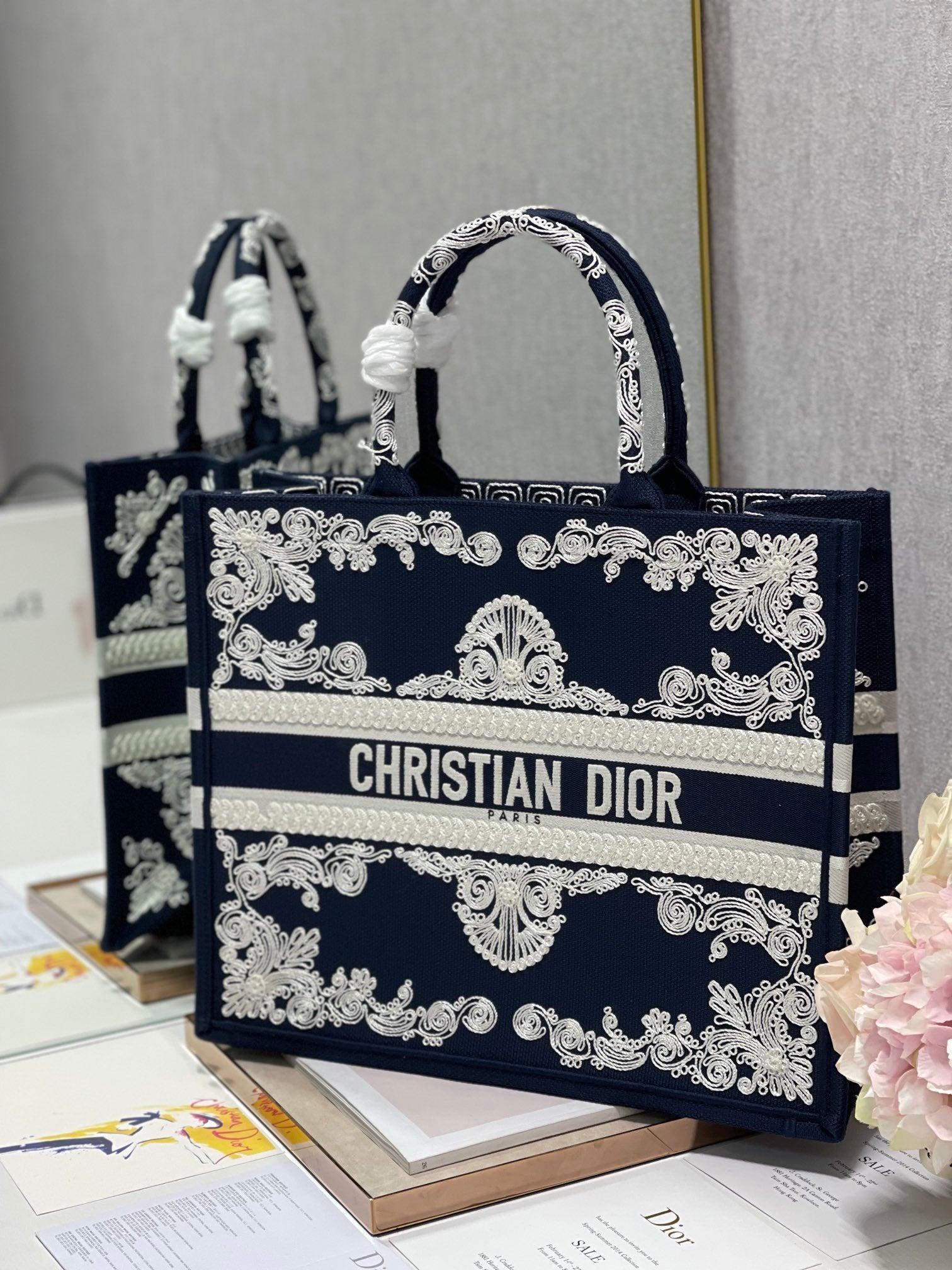 DI Medium Book Tote Blue and White Cornely Embroidery, Blue, For Women Women’s Handbags, Shoulder Bags, 42cm CD M1286ZTZB_M928