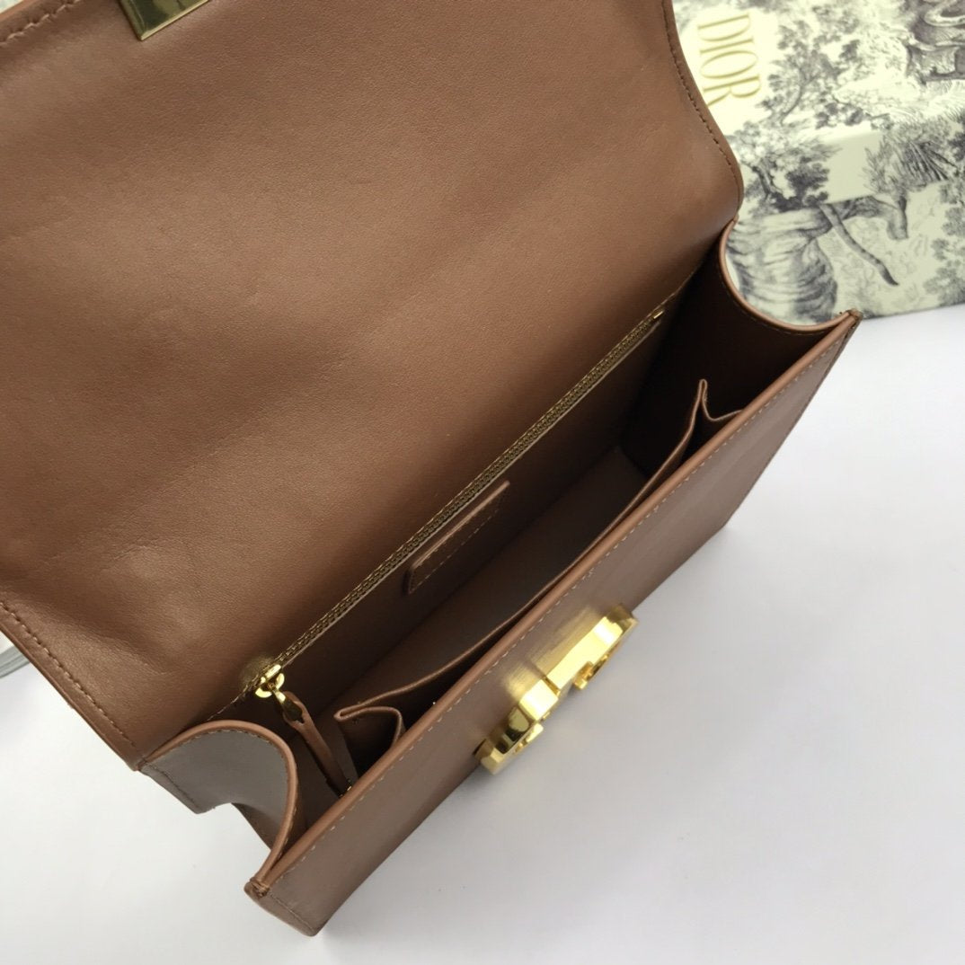 VO - AF Handbags DIR 087