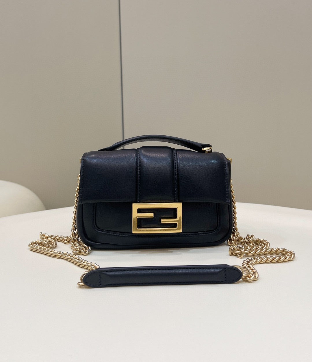 FI Baguette Chain Black  Bag For Woman 19cm/7.5in