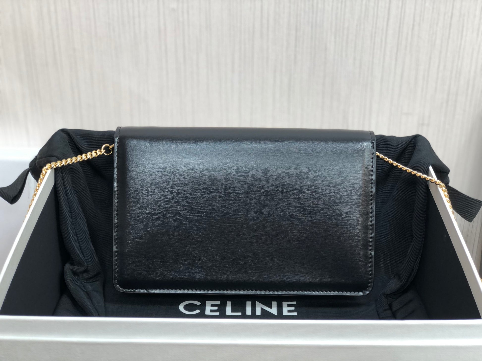 CE Wallet On Chain Triomphe Black For Women 7in/19cm  10J733DPV.38NO