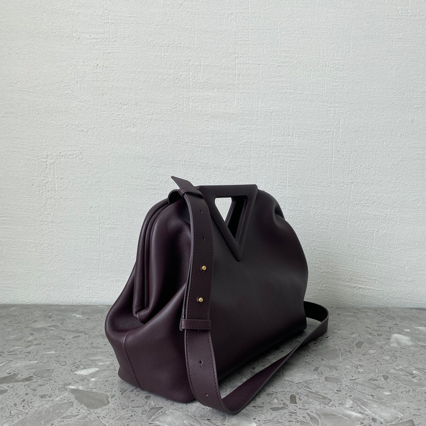 BV Point Grape, For Women, Women’s Bags 13.7in/35cm 652446VCP405010