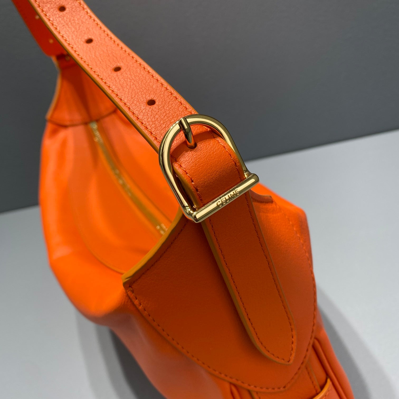 CE Medium Romy In Supple Orange For Women 13in/34cm 