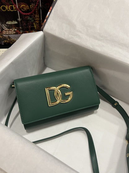 DG 3.5 Clutch Green For Women 8.3in/21cm DG 