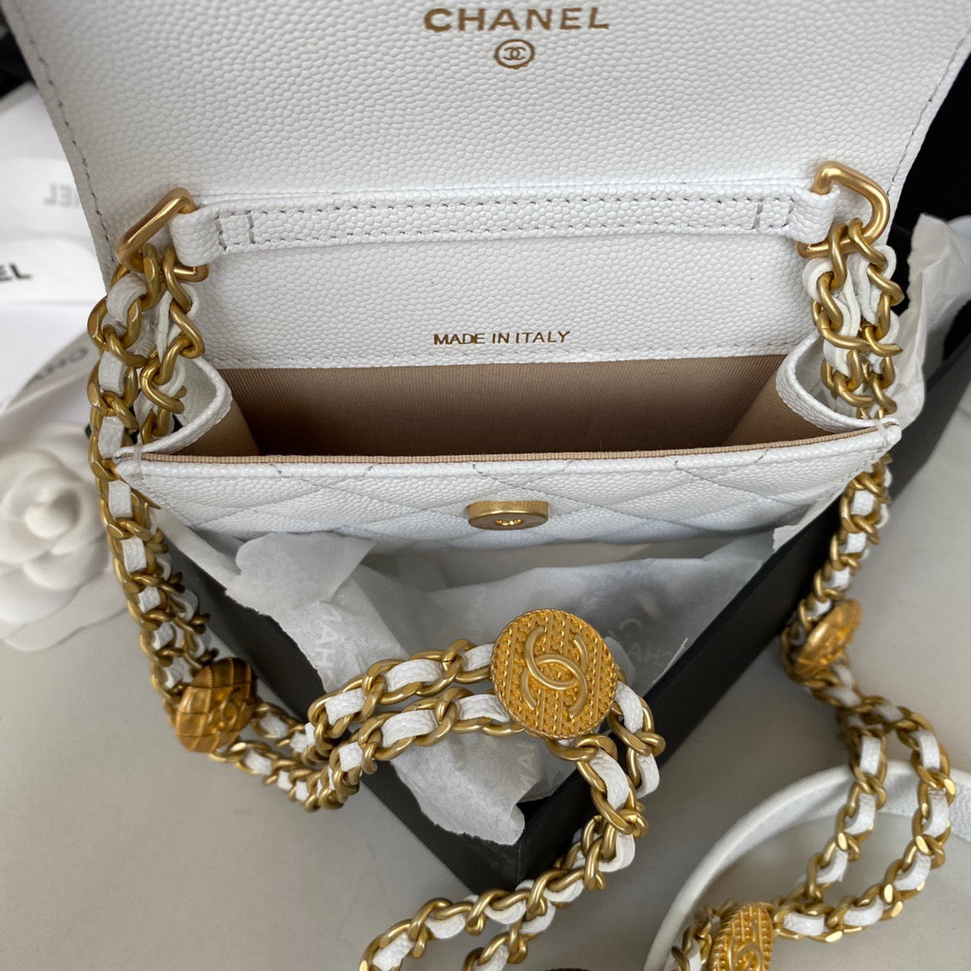 Chanel Clutch With Chain Gold Hardware Grained Shinny White For Women, Women&#8217;s Handbags, Shoulder Bags 4.7in/12cm AP2857