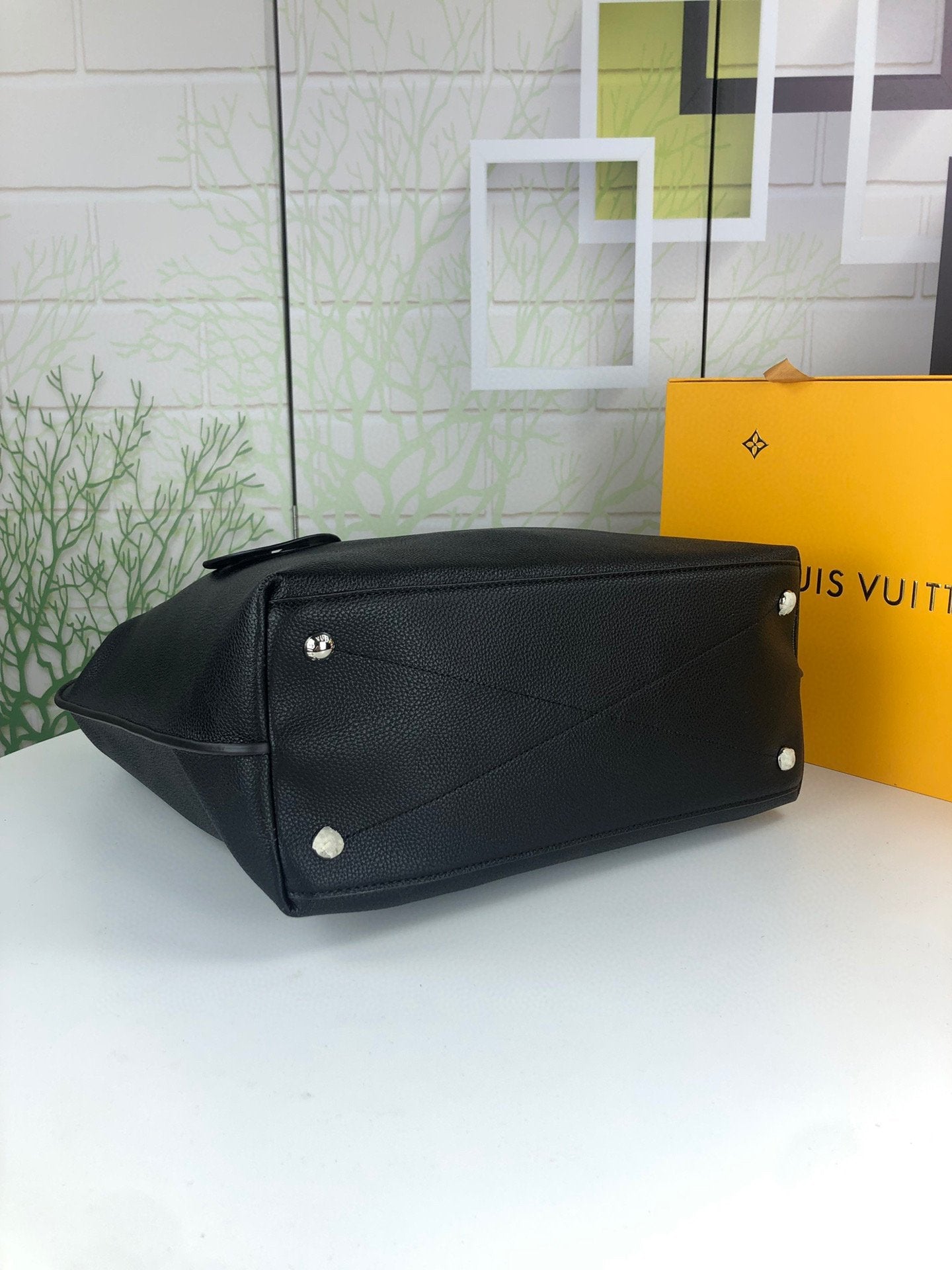 VO - AF Handbags LUV 050