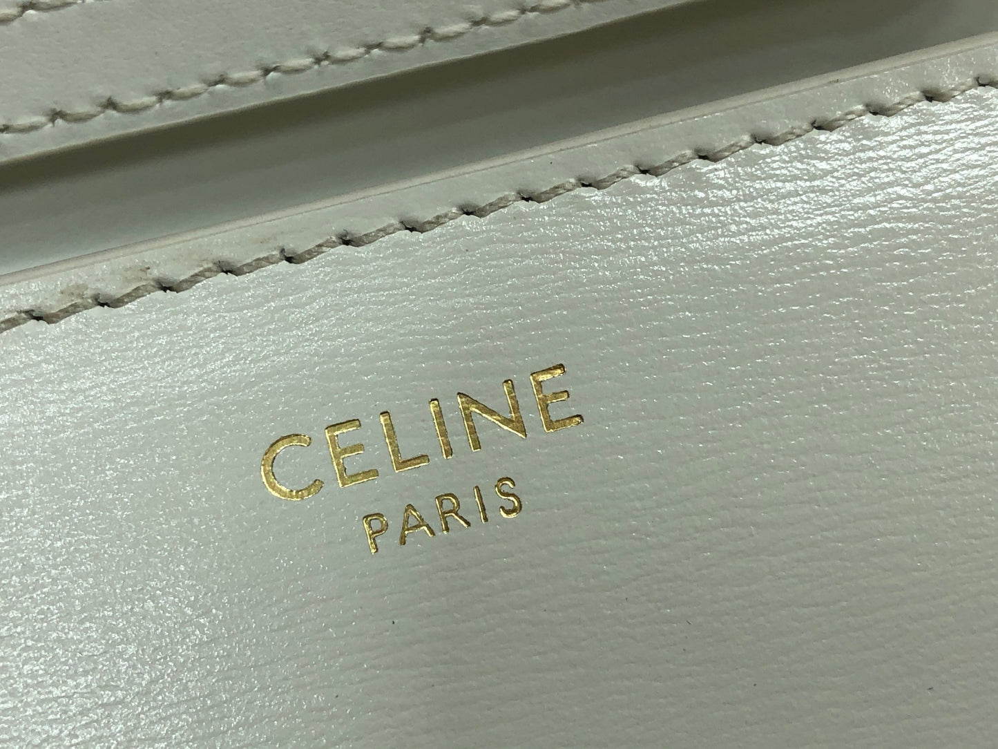 CE Wallet On Chain Triomphe White For Women 7in/19cm 