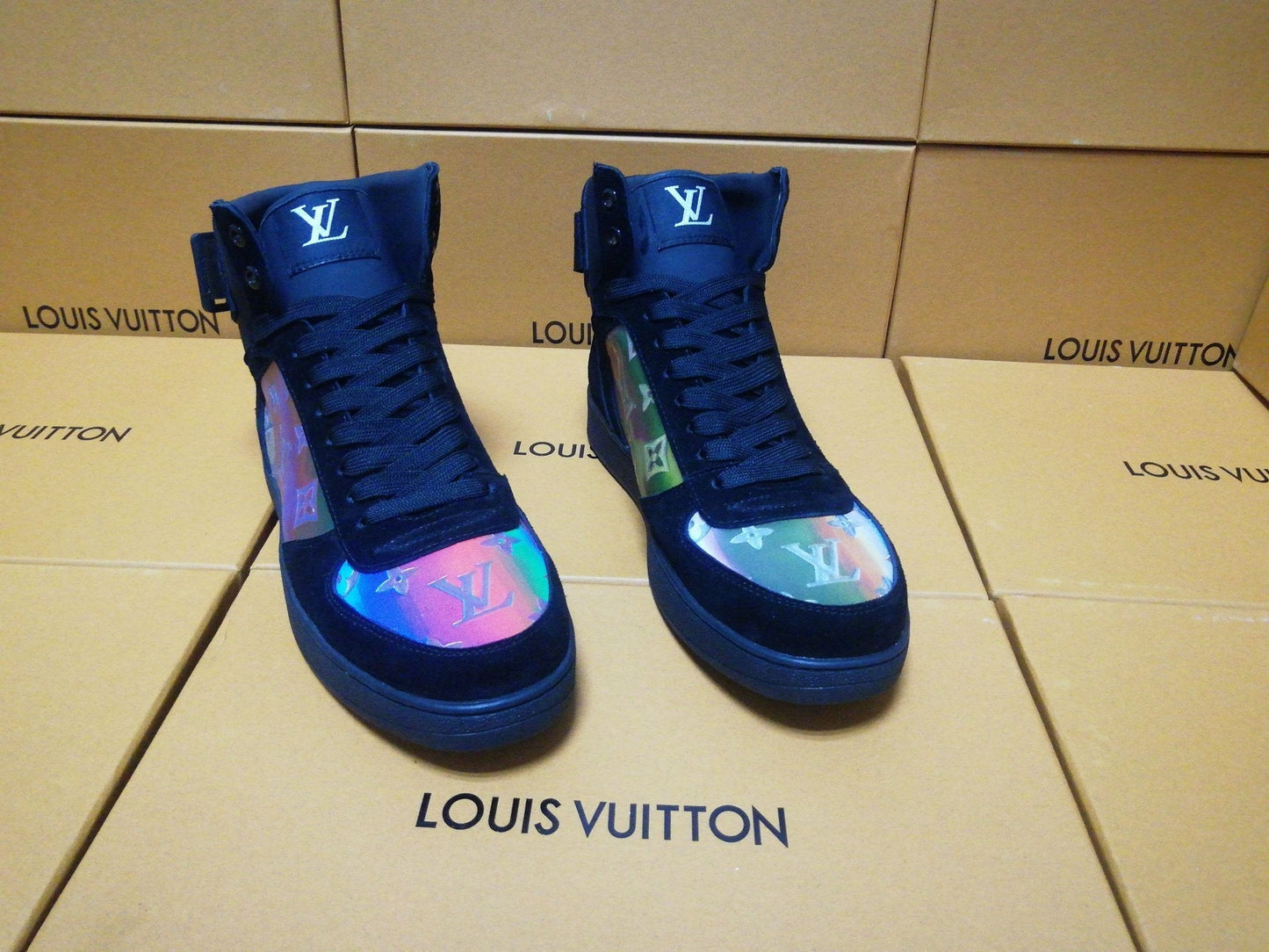 VO - LUV Rivoli Blue Sneaker