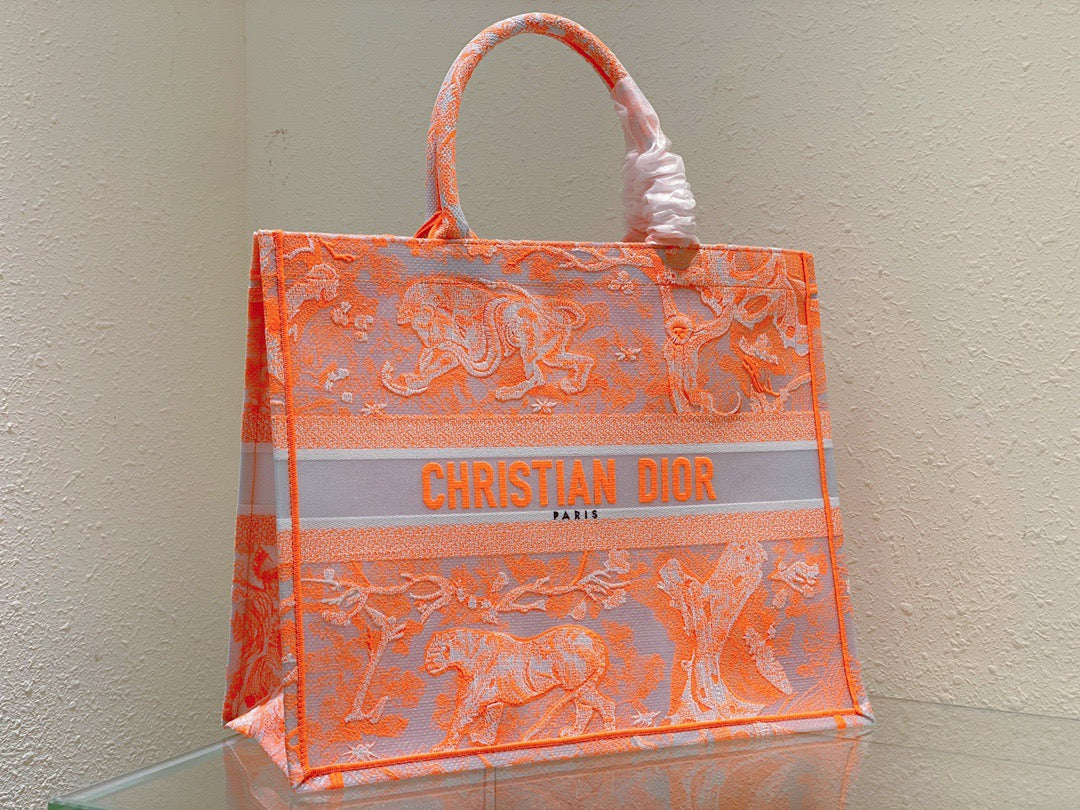 DI Large Book Tote Orange, For Women, Women’s Handbags 16.5in/42cm CD