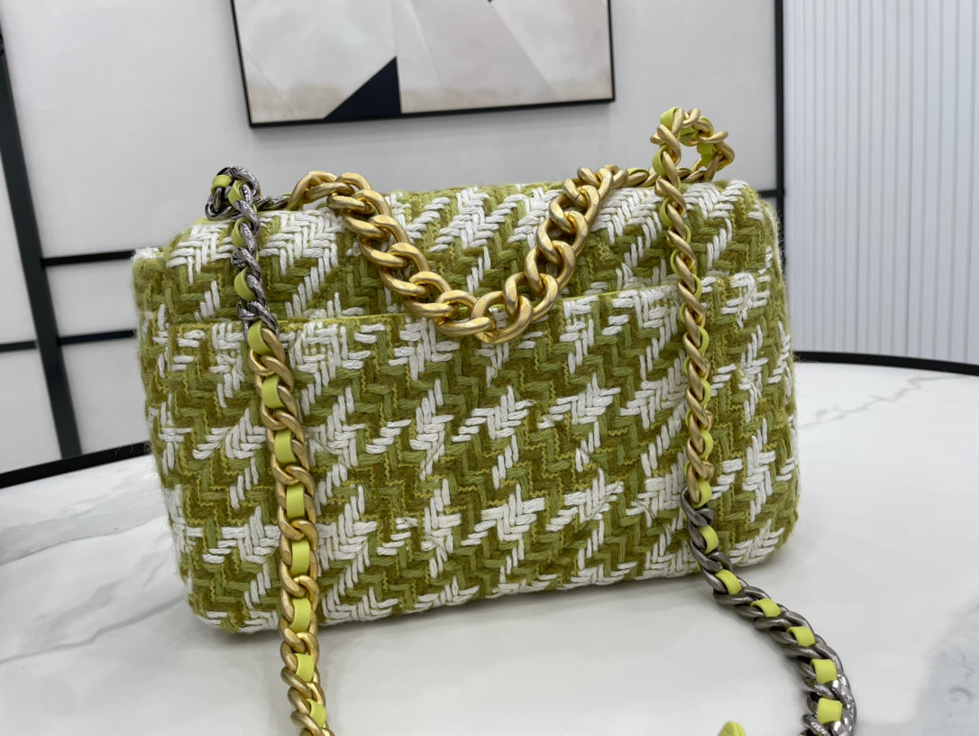 CHL 19 Large Handbag Gold Hardware Green For Women, Women&#8217;s Handbags, Shoulder Bags 11.8in/30cm