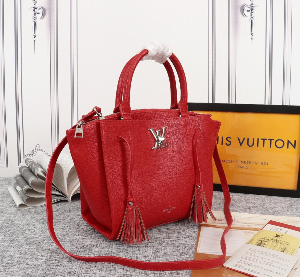 VO - AF Handbags LUV 193