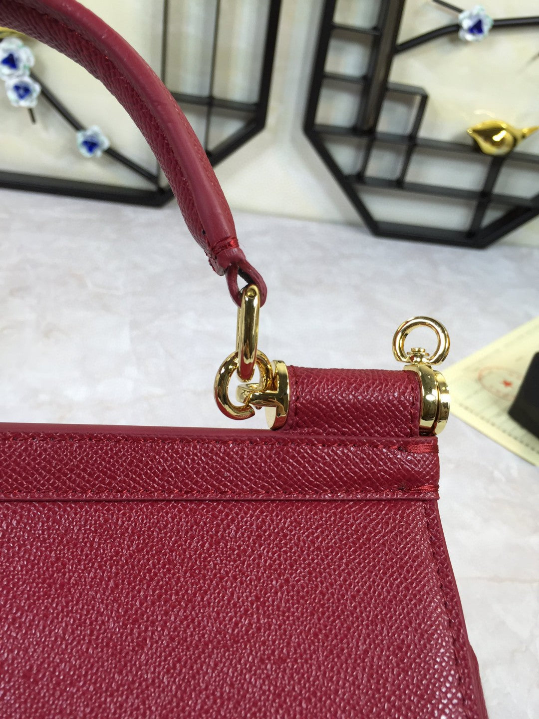 DG Medium Sicily Handbag In Dauphine Burgundy For Women 10.2in/26cm DG BB4347A10018M073