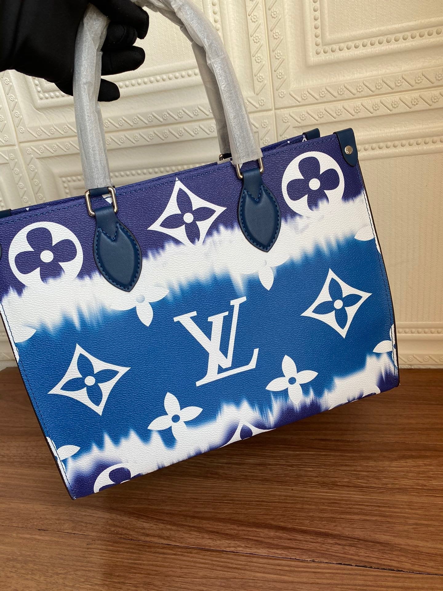 VO - AF Handbags LUV 450