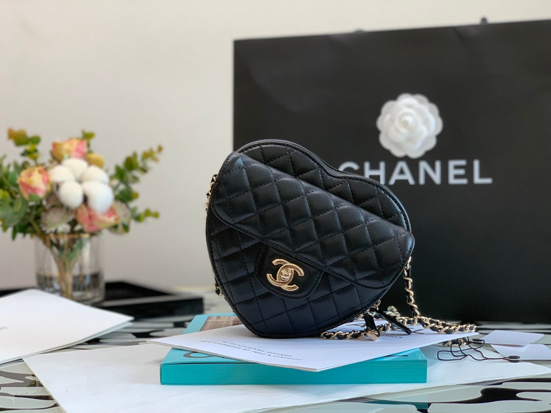 ChanelMini Heart Bag Black For Women 7in/18cm AS3191 B07958 94305