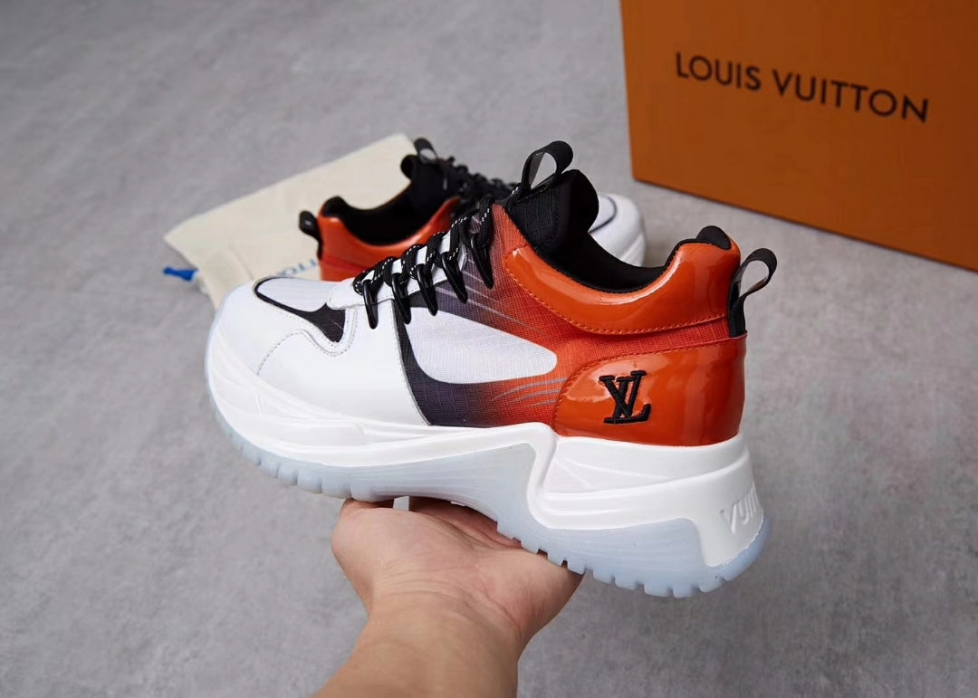 VO - LUV Run Away Pulse Orange Sneaker