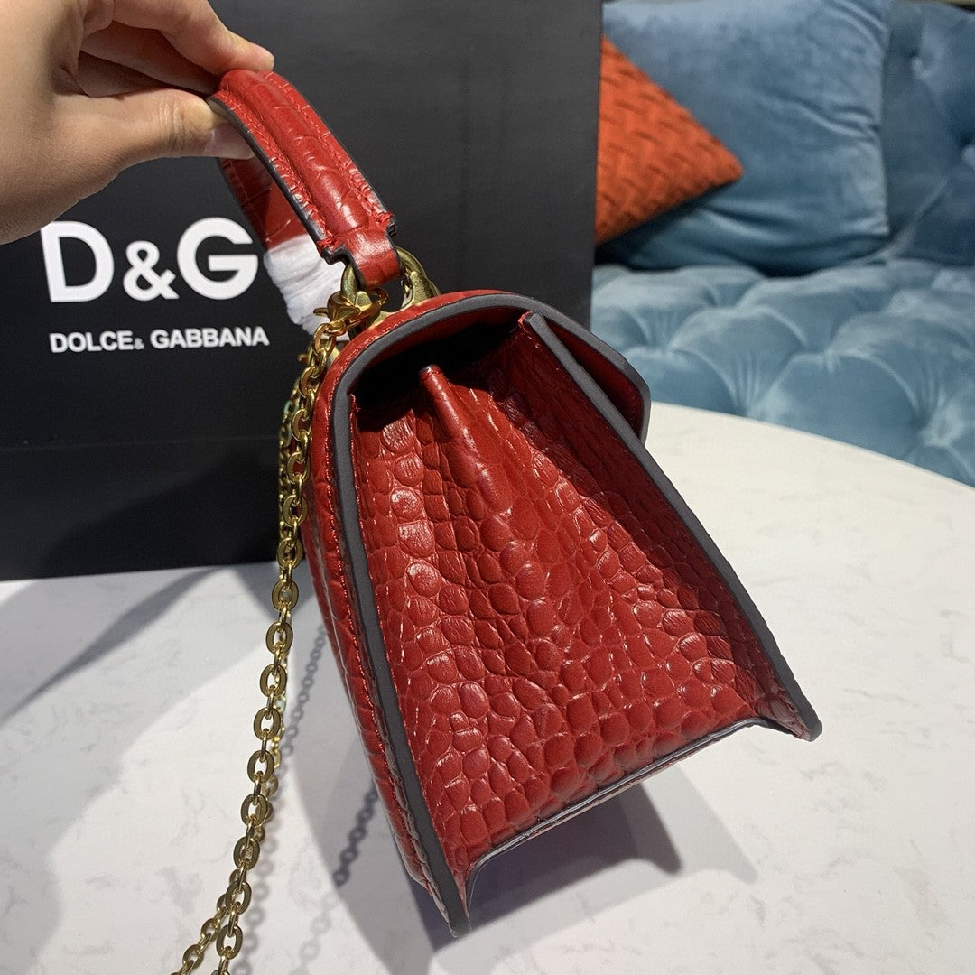 DG Small Devotion Bag Red For Women 7.5in/19cm DG 