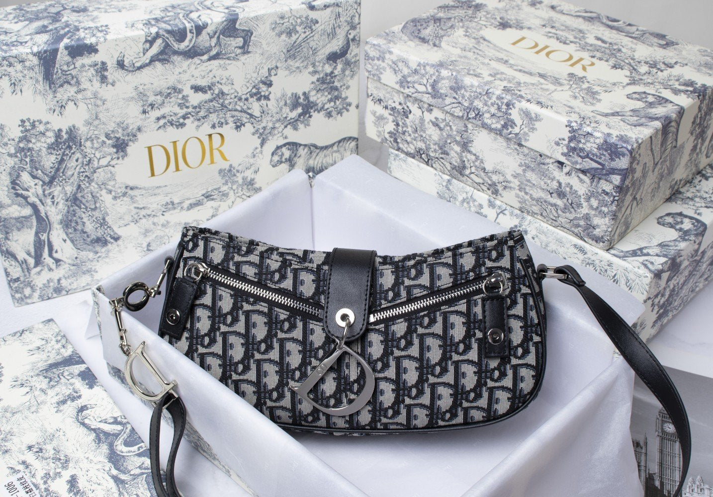 VO - AF Handbags DIR 113