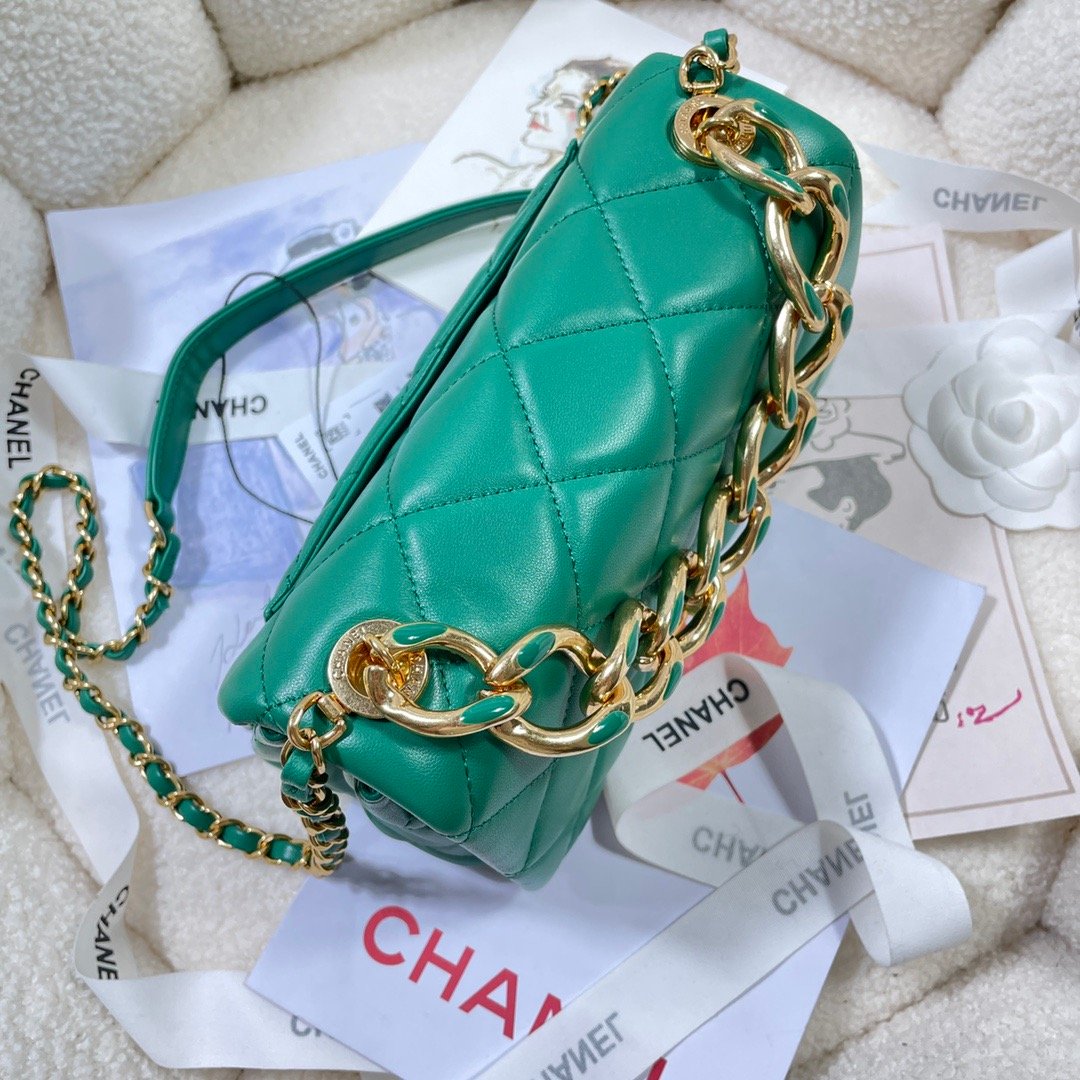 Chanel Flap Bag Gold Hardware Green For Women, Women&#8217;s Handbags, Shoulder Bags 7.9in/20cm AS3366