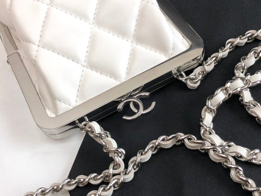 Chanel Cruise Clutch Crossbaby White Bag For Women 13cm/5in