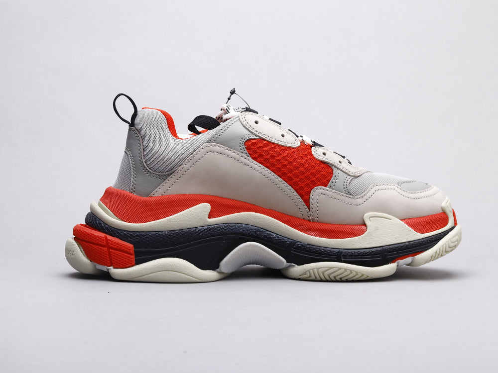 VO - Bla Triple S Gray and Red Sneaker