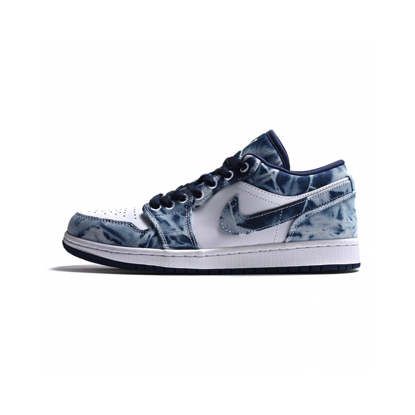 VO - AJ1 Low Washed Denim