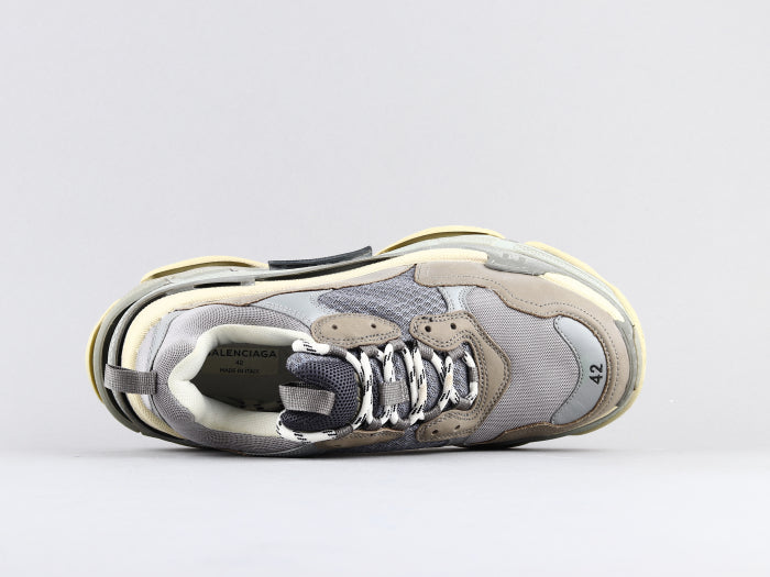 VO - Bla Triple S Grey Sneaker